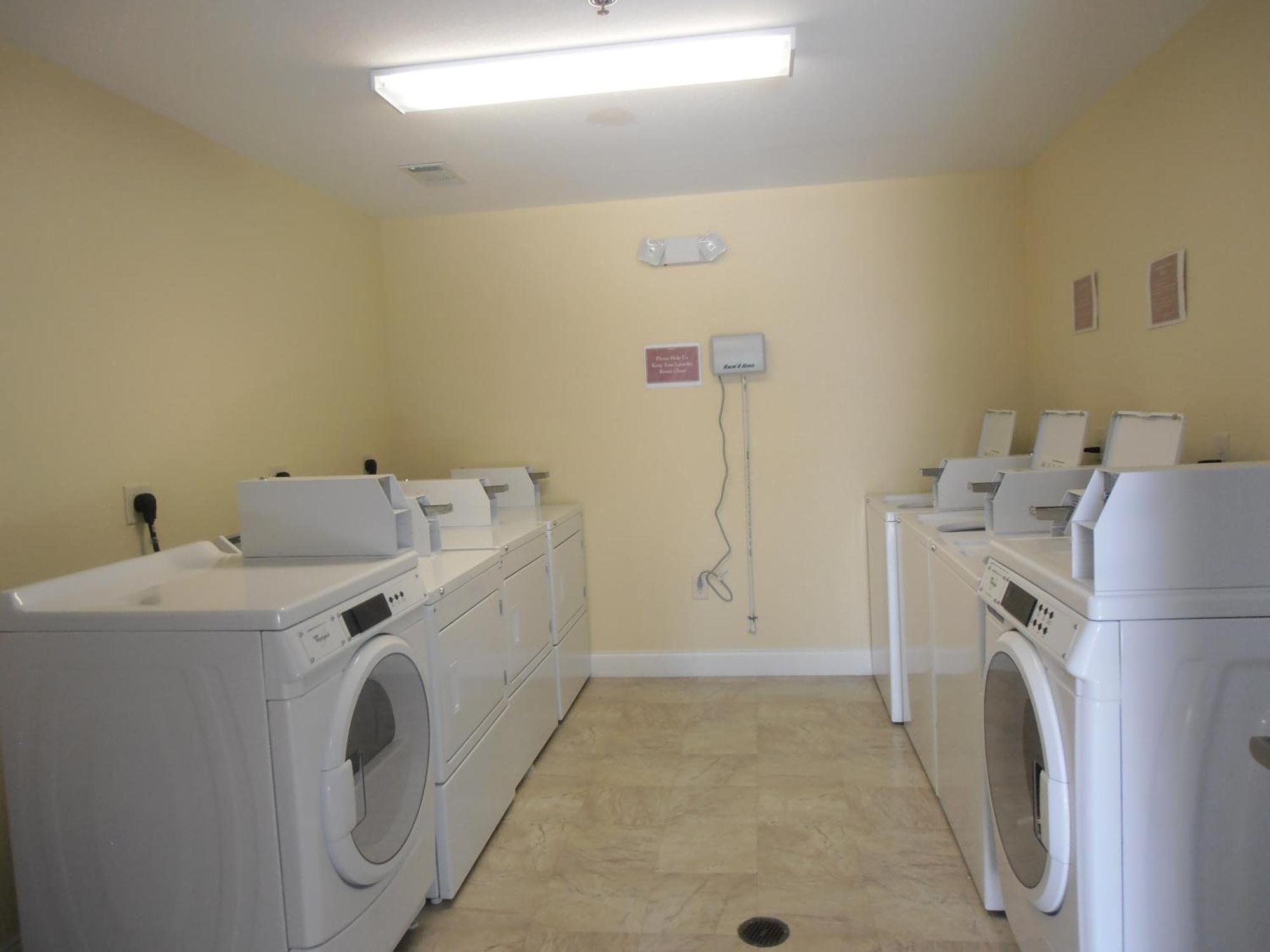 Affordable Suites Of America Augusta Bagian luar foto